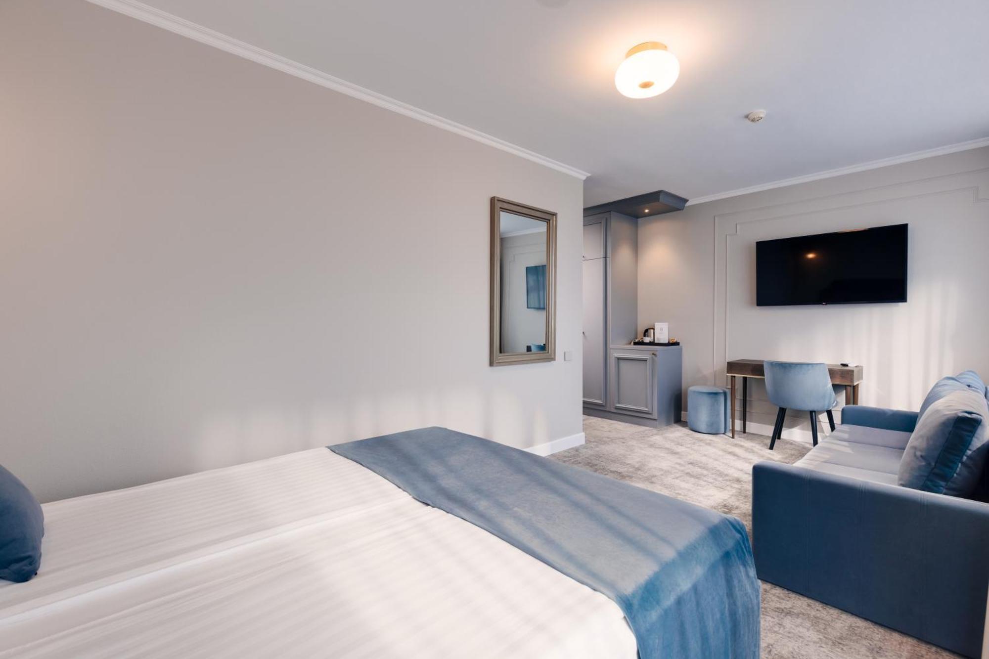 Hotel Meridian 클루지나포카 외부 사진